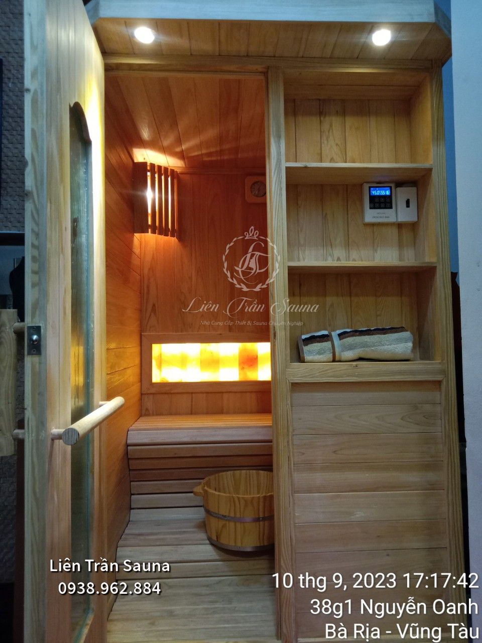 Bàn giao Phòng xông hơi gỗ Hinoki (1.2m x 1.1m x 2m) cho chị Tuyết ở Tp. Vũng Tàu