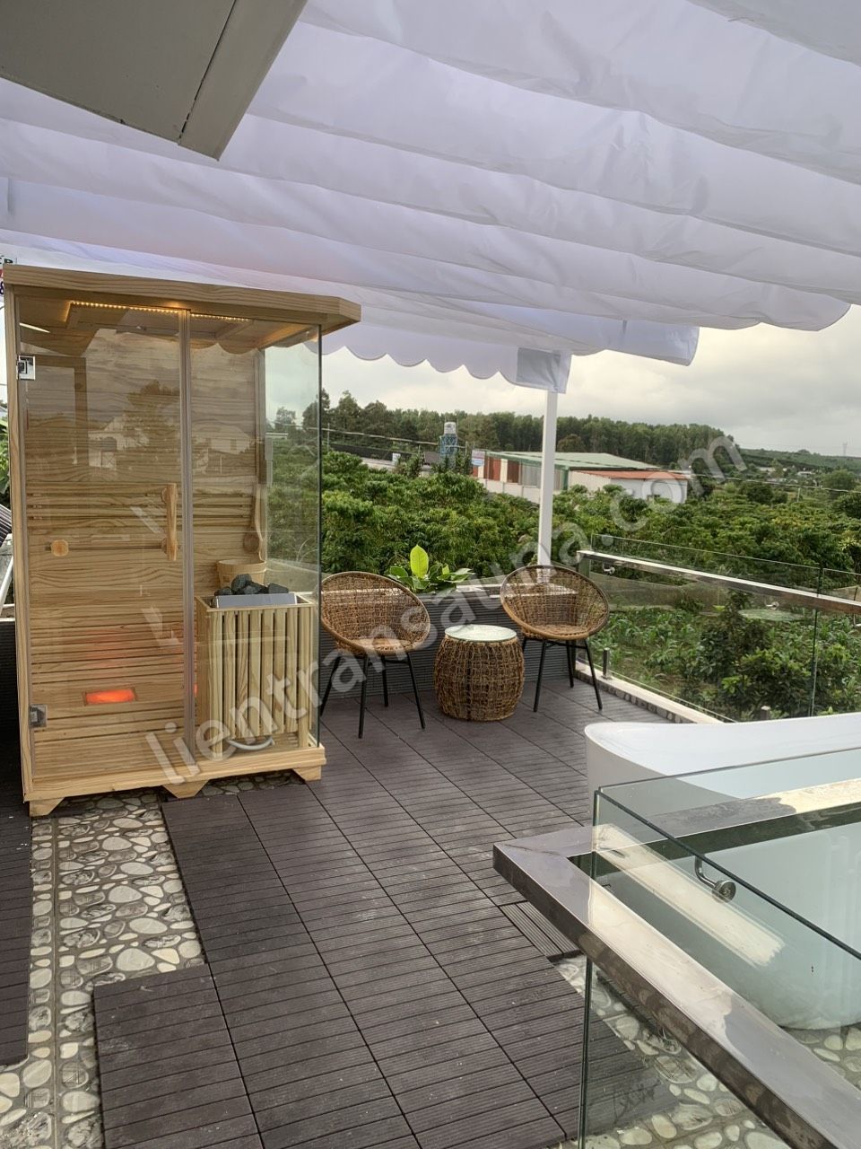 HOÀN THIỆN LẮP ĐẶT PHÒNG XÔNG HƠI TRÊN TẦNG THƯỢNG CHO ANH LINH Ở BẢO LỘC, LÂM ĐỒNG